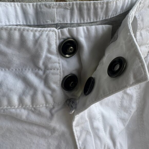 Nike Sportswear White 100% Cotton Shorts Women's Size S (4-6). - Picture 3 of 6